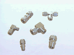 CZY2系列(lie)鋼制雙(shuāng)卡套接(jie)頭